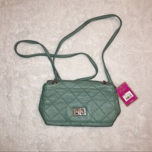 NWT Candie’s mint green crossbody bag